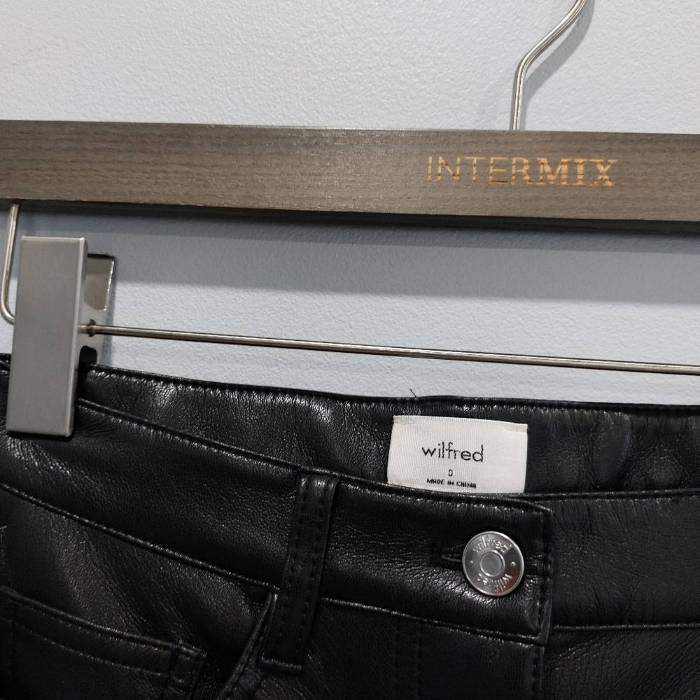 WILFRED Melina Pant Cropped Black - Picture 3 of 9